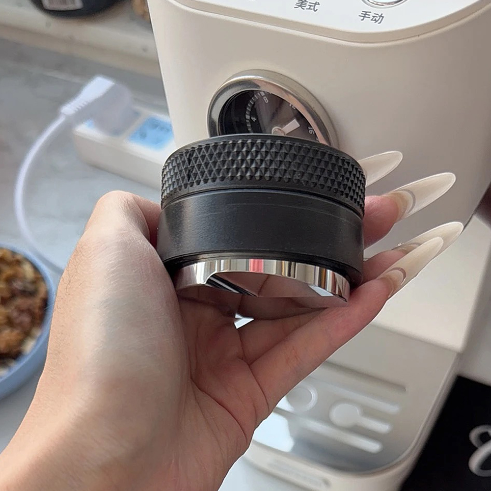 Distributeur de café, outil de - Coffee Tamper Leveler avis et prix