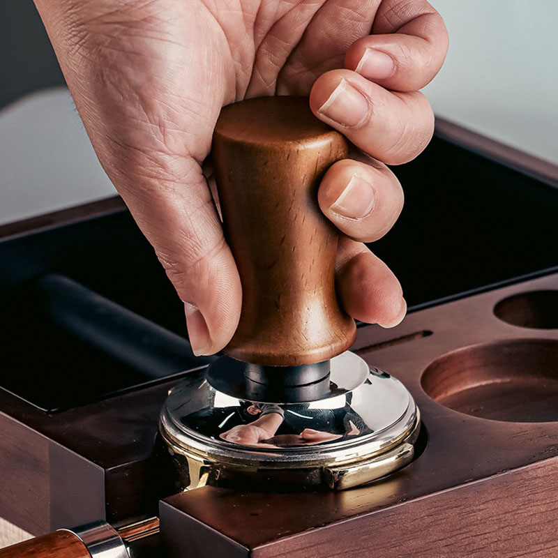 Doseur de café expresso en boi - Coffee Tamper Leveler avis et prix