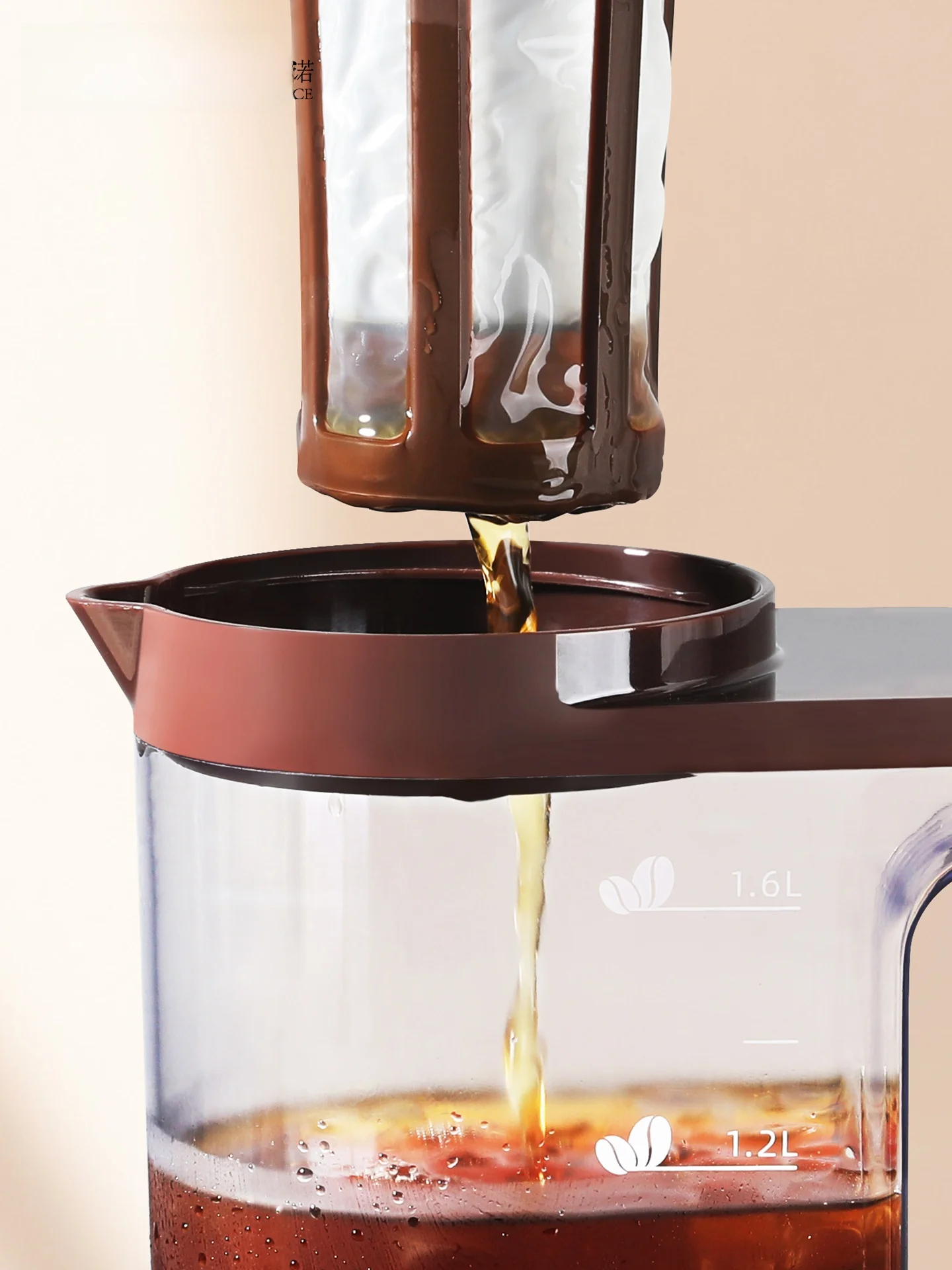 Carafe à café froid en plastiq - Coffee Tea Pot avis et prix